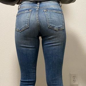Buckle jeans